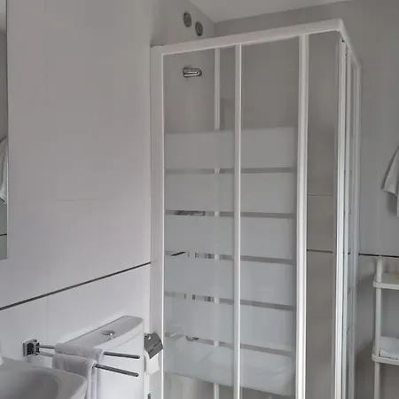 Restaurante La Bombilla Πανσιόν 3*