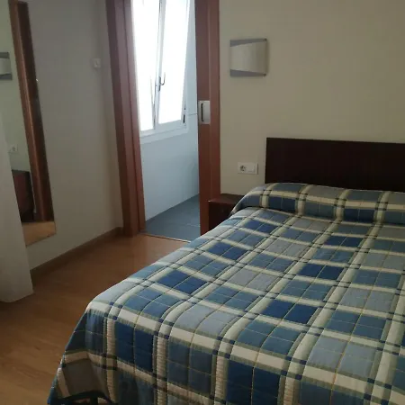 Restaurante La Bombilla 3* A Estrada